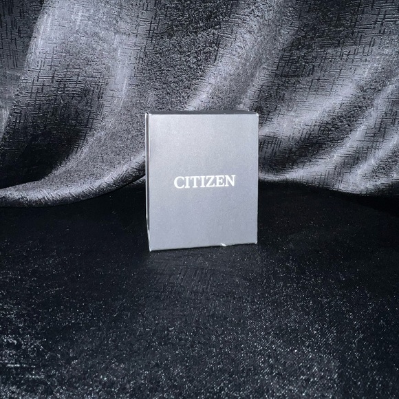 Water resist base steel citizen stiletto watch. - Picture 1 of 8